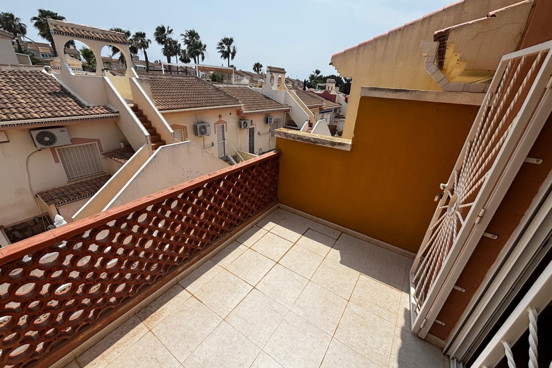 Resale - Townhouse - Ciudad Quesada - Doña Pepa