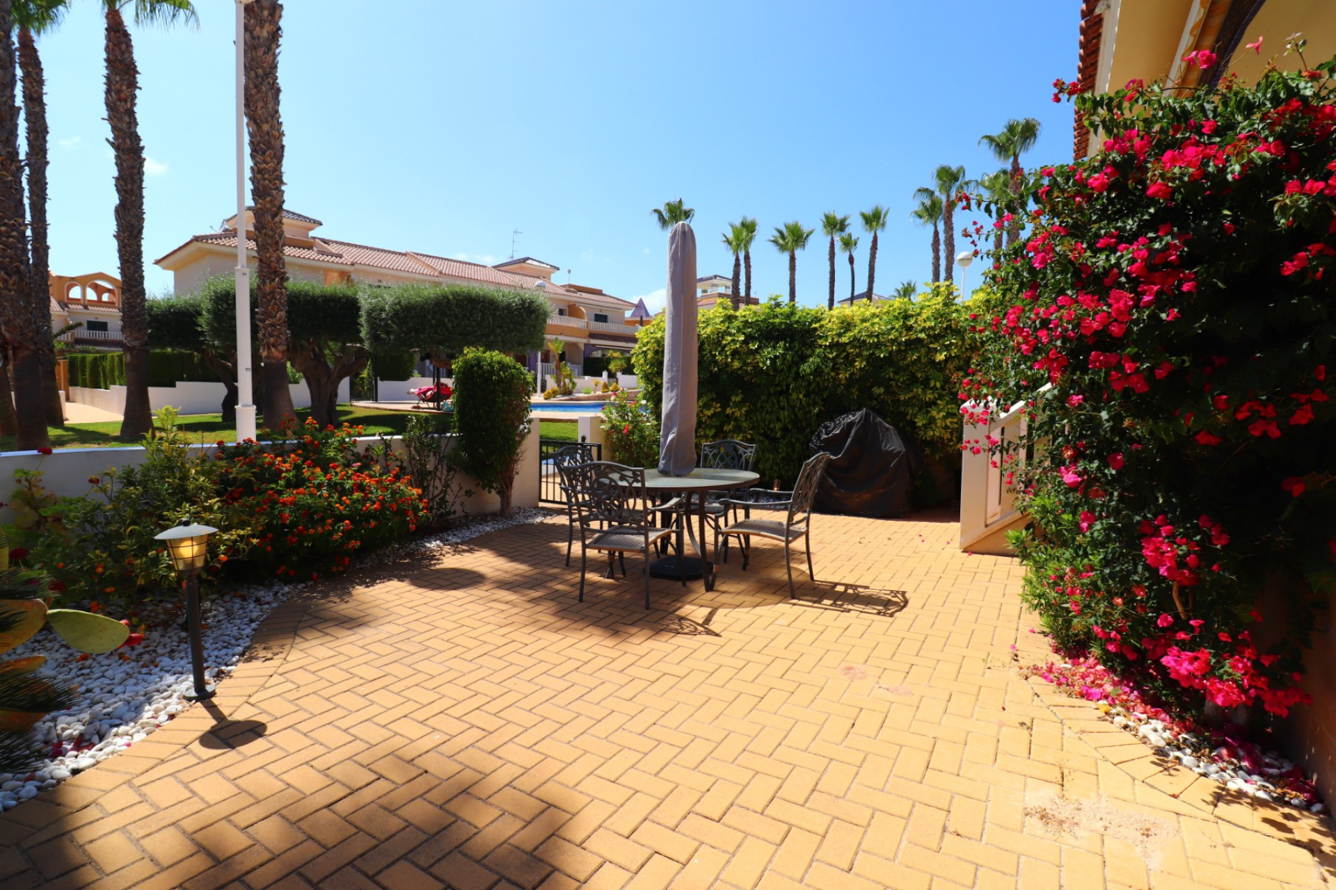 Resale - Townhouse - Ciudad Quesada - Doña Pepa