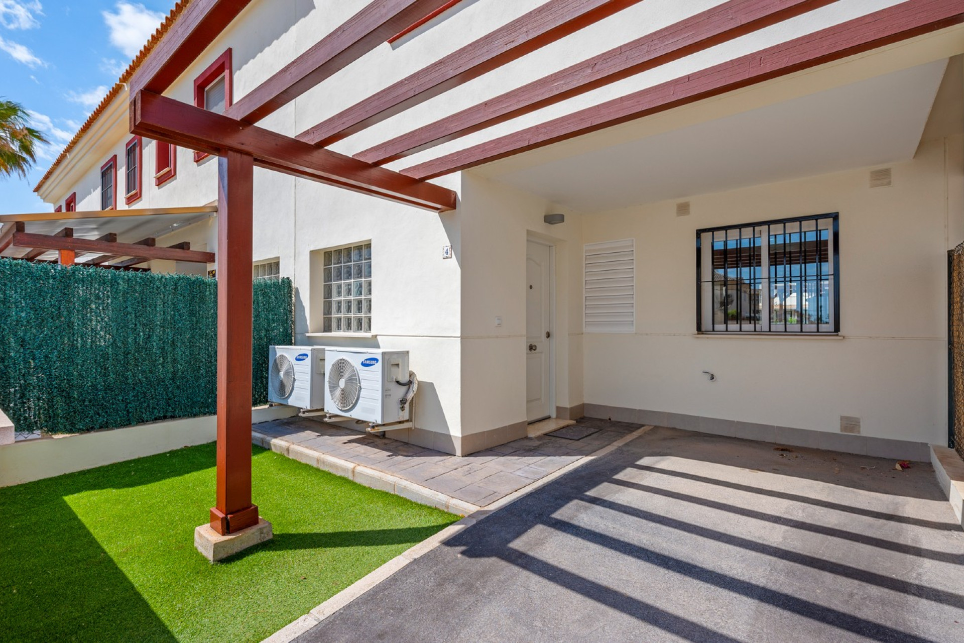 Resale - Townhouse - Ciudad Quesada - Lo Marabu