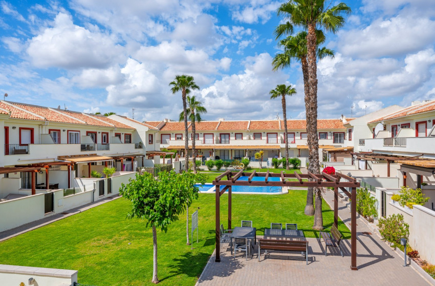 Resale - Townhouse - Ciudad Quesada - Lo Marabu