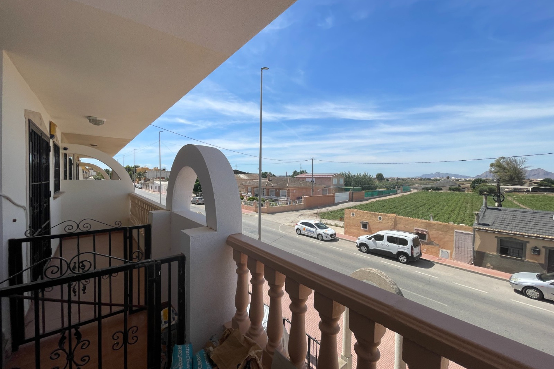 Resale - Townhouse - Daya Nueva - Daya Nueva - Town