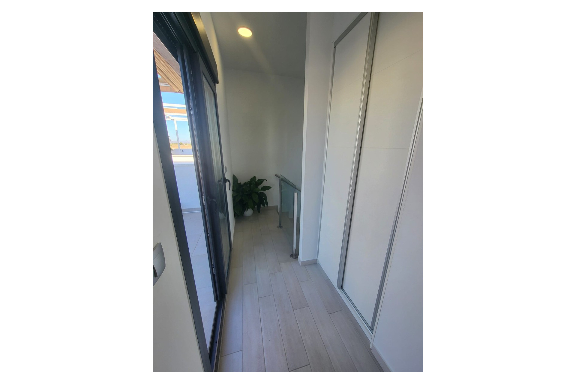 Resale - Townhouse - Daya Vieja