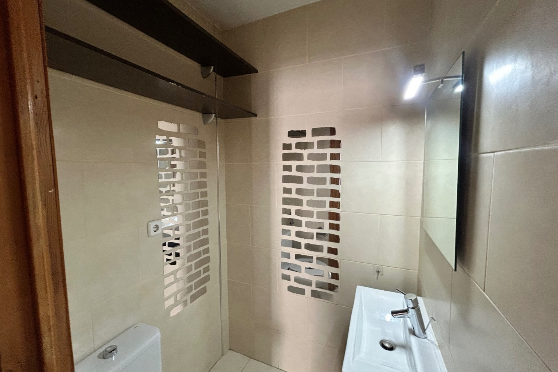 Resale - Townhouse - El Chaparral