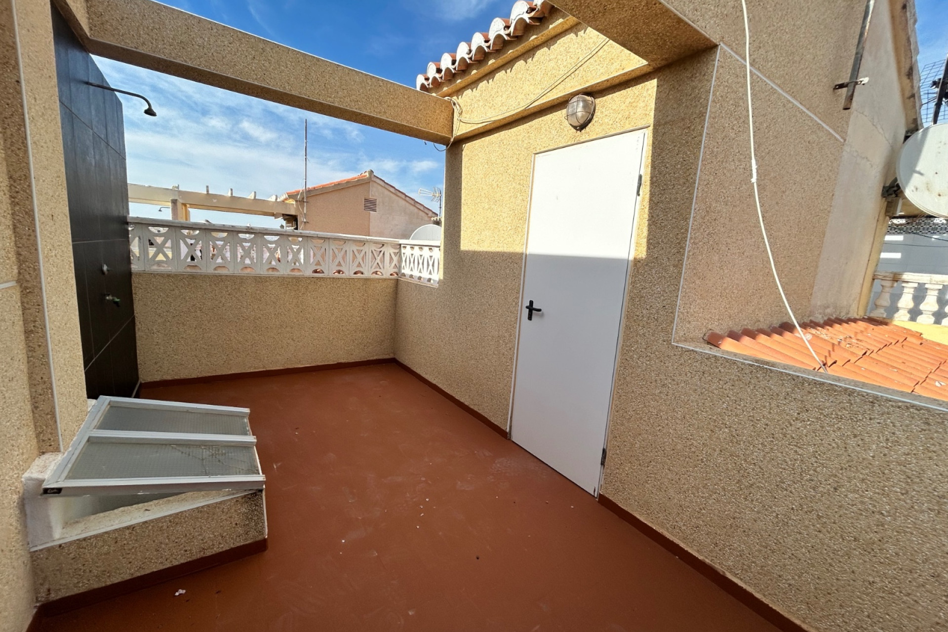 Resale - Townhouse - El Chaparral