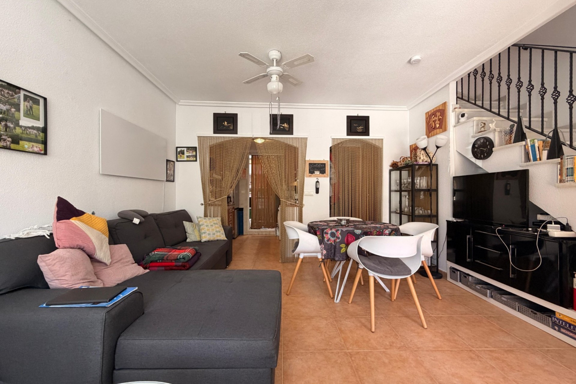 Resale - Townhouse - El Raso