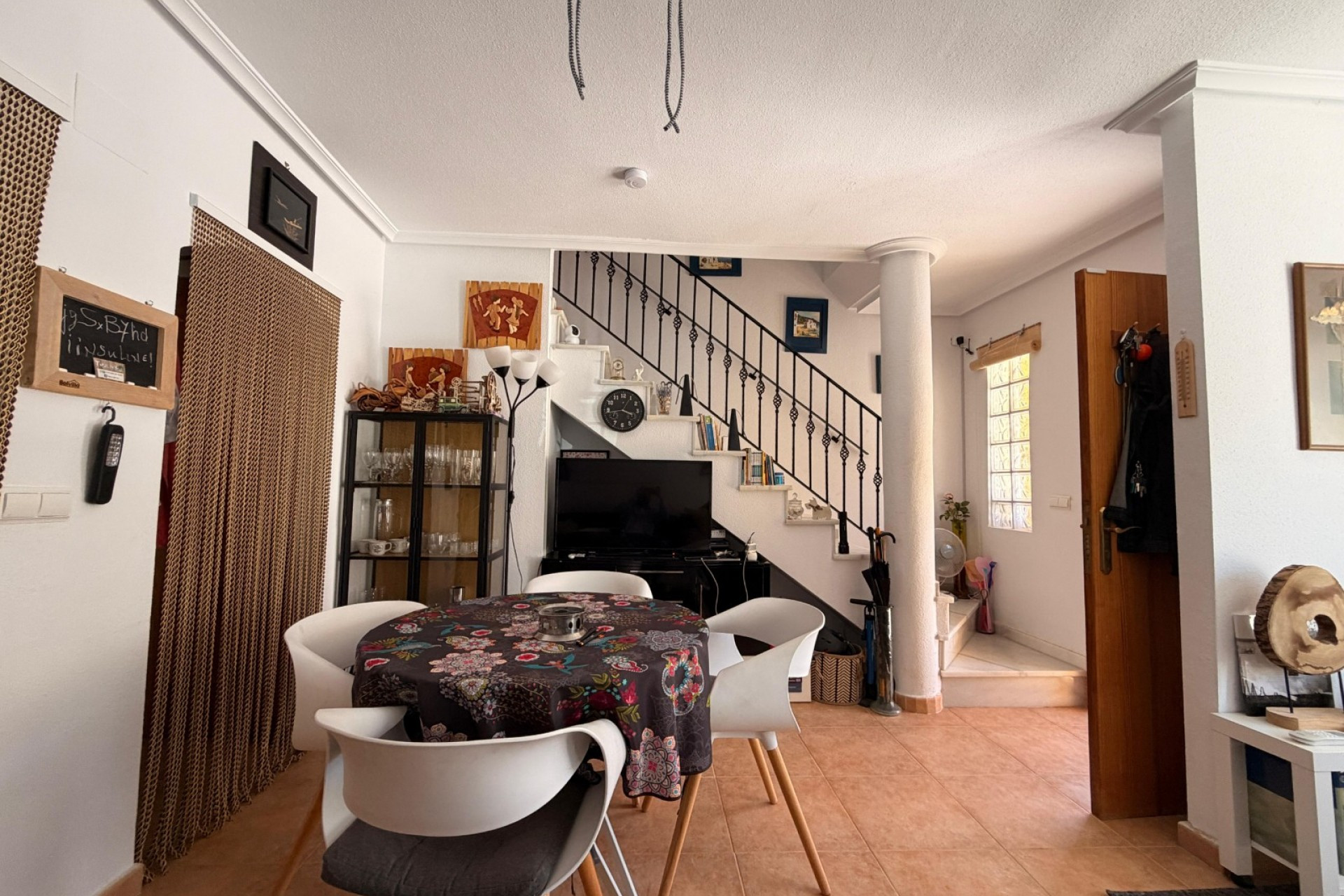 Resale - Townhouse - El Raso