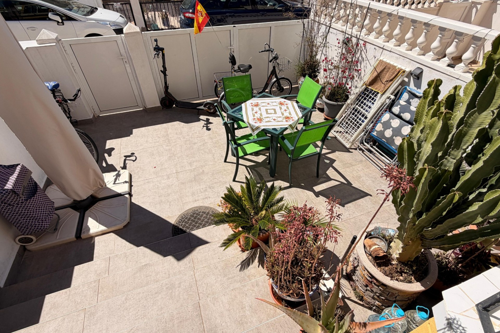 Resale - Townhouse - El Raso