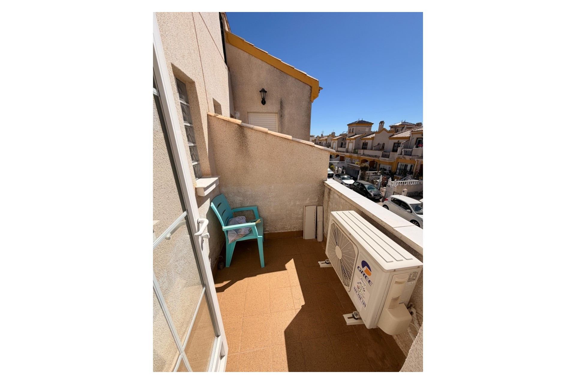 Resale - Townhouse - El Raso