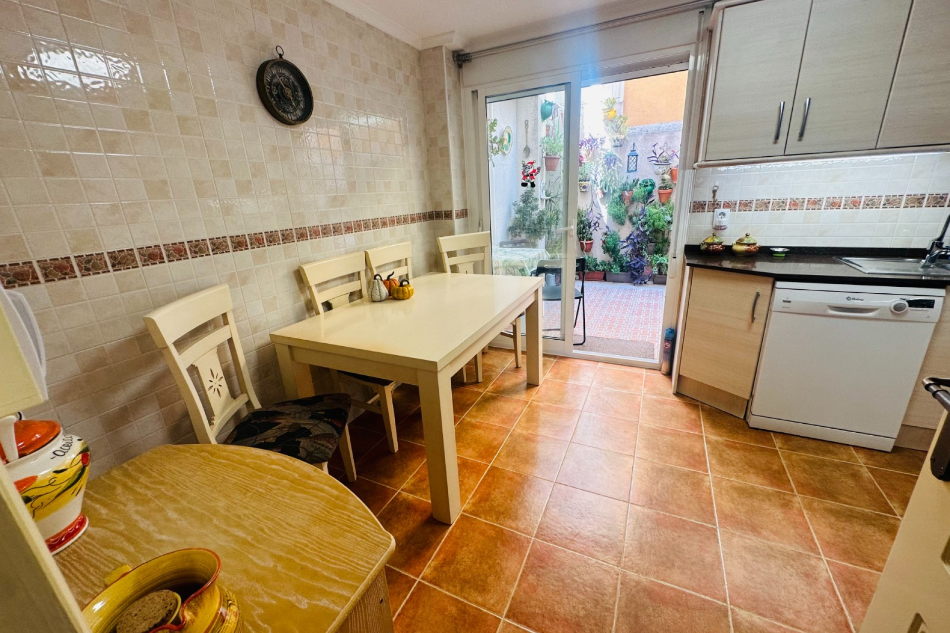 Resale - Townhouse - Jacarilla