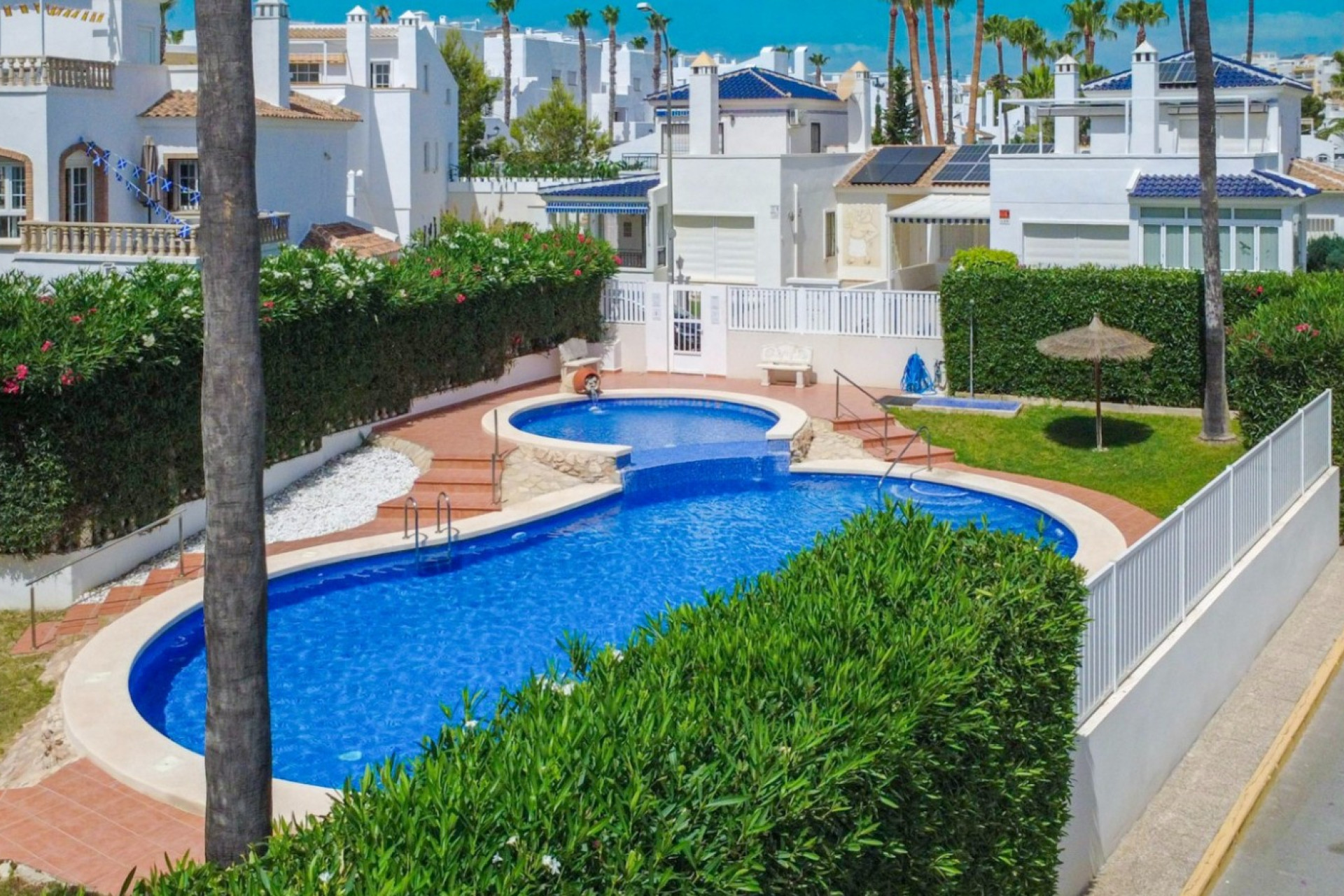 Resale - Townhouse - Orihuela Costa - Los Dolses
