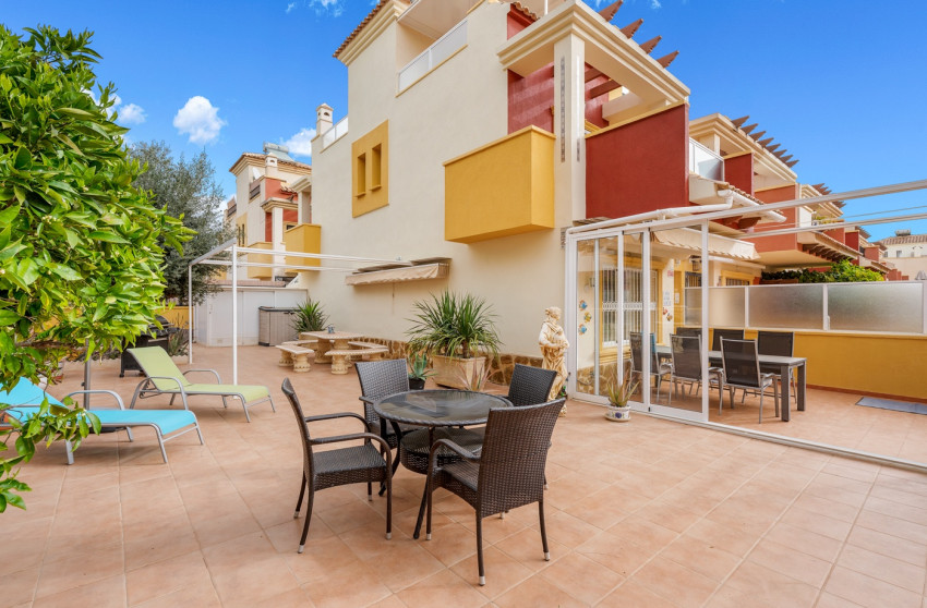 Resale - Townhouse - Orihuela Costa - Villamartin