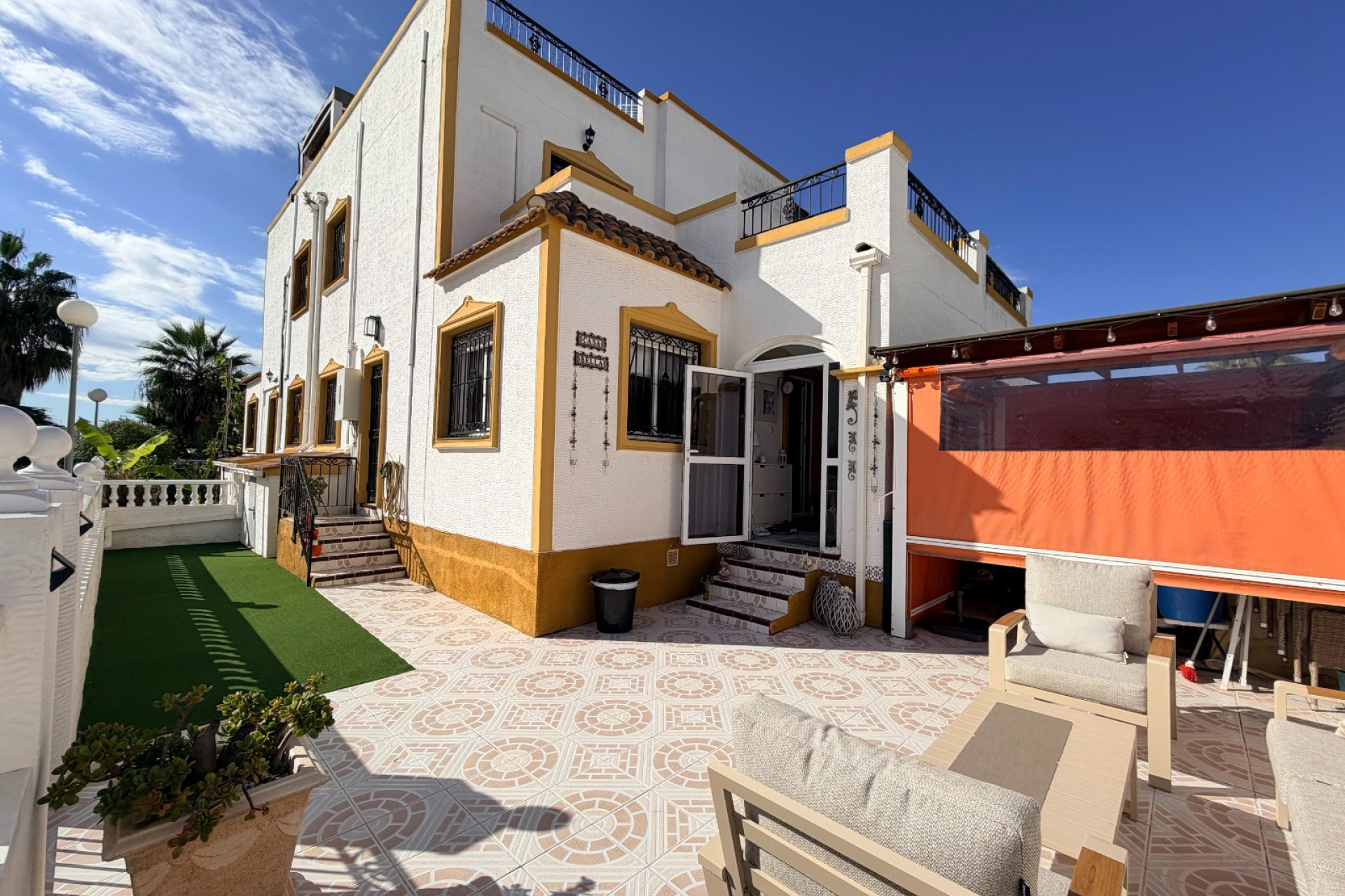 Resale - Townhouse - Orihuela - Entre Naranjos Vistabella