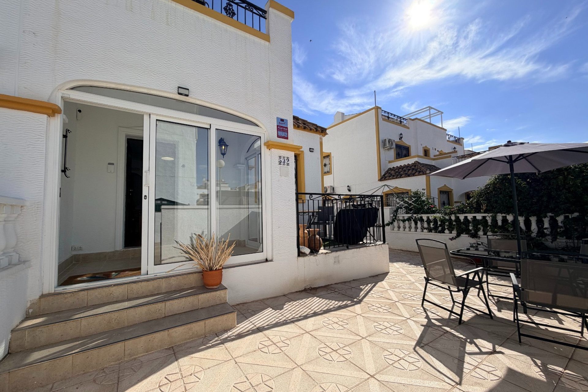 Resale - Townhouse - Orihuela - Entre Naranjos Vistabella