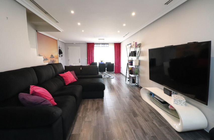 Resale - Townhouse - Redovan - Redovan - Town