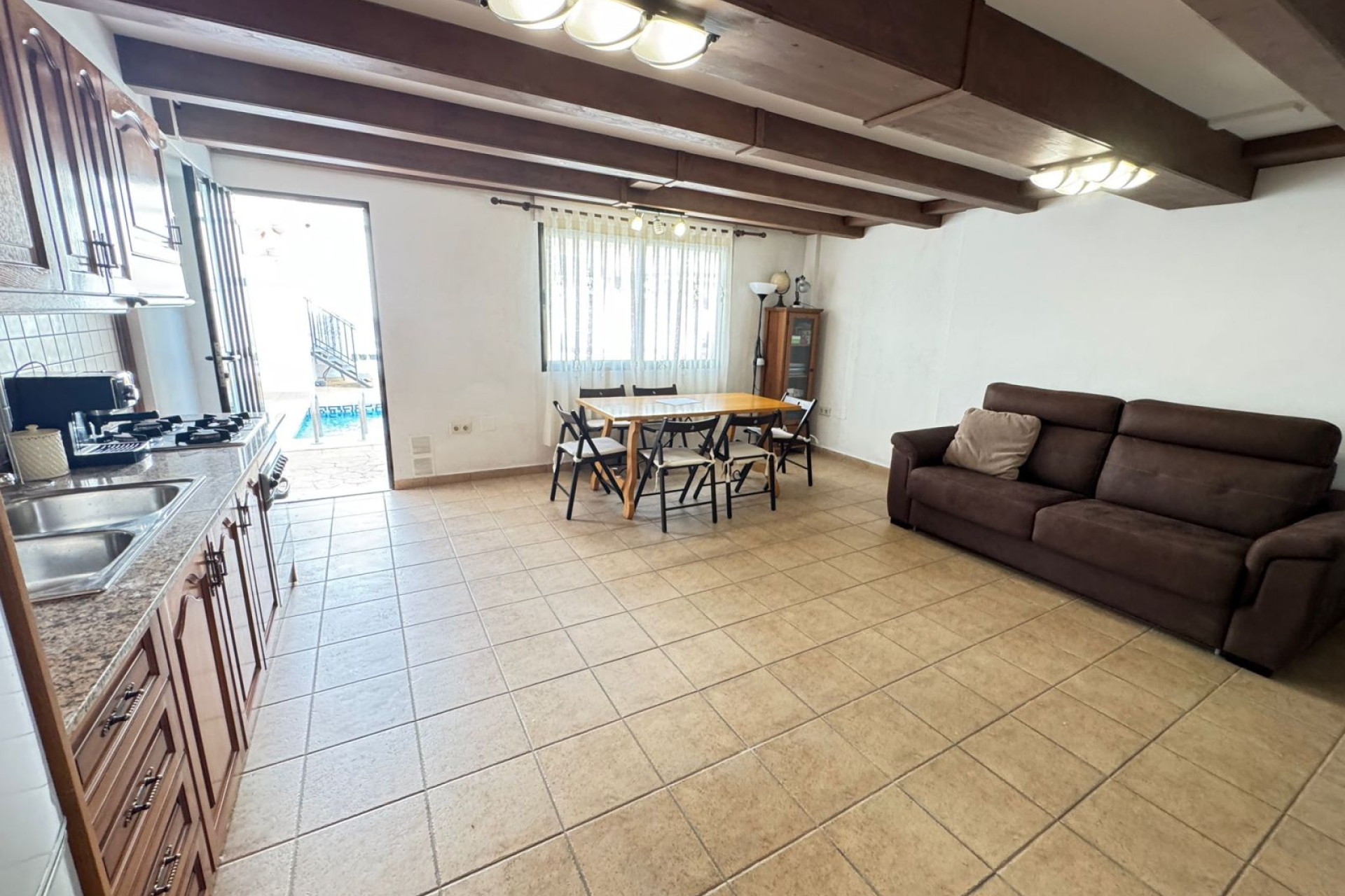 Resale - Townhouse - San Miguel de Salinas - San Miguel - Town