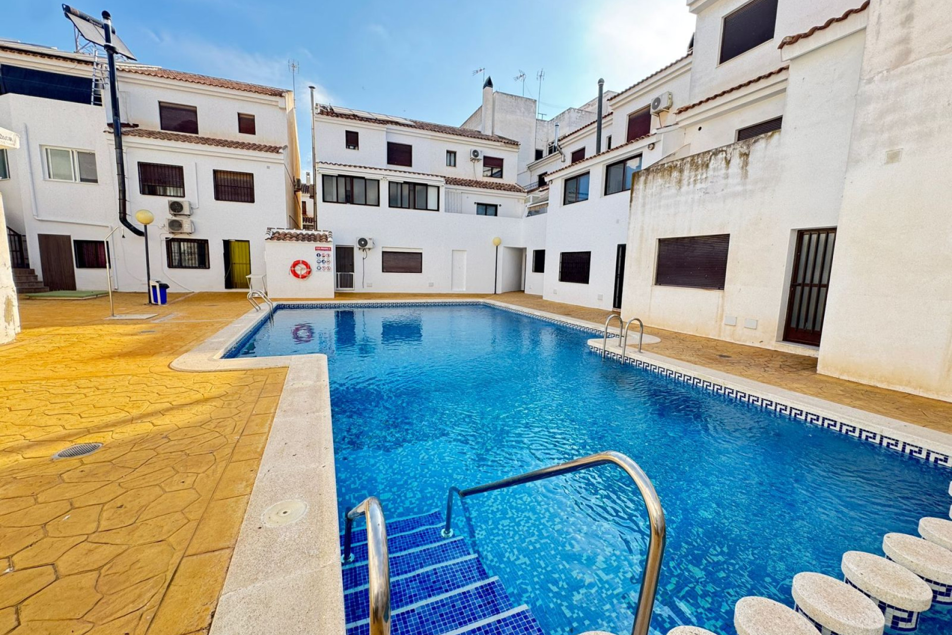 Resale - Townhouse - San Miguel de Salinas - San Miguel - Town
