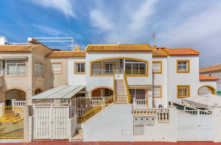 Resale - Townhouse - Torrevieja - La Siesta