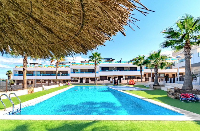 Resale - Townhouse - Torrevieja - Los Balcones