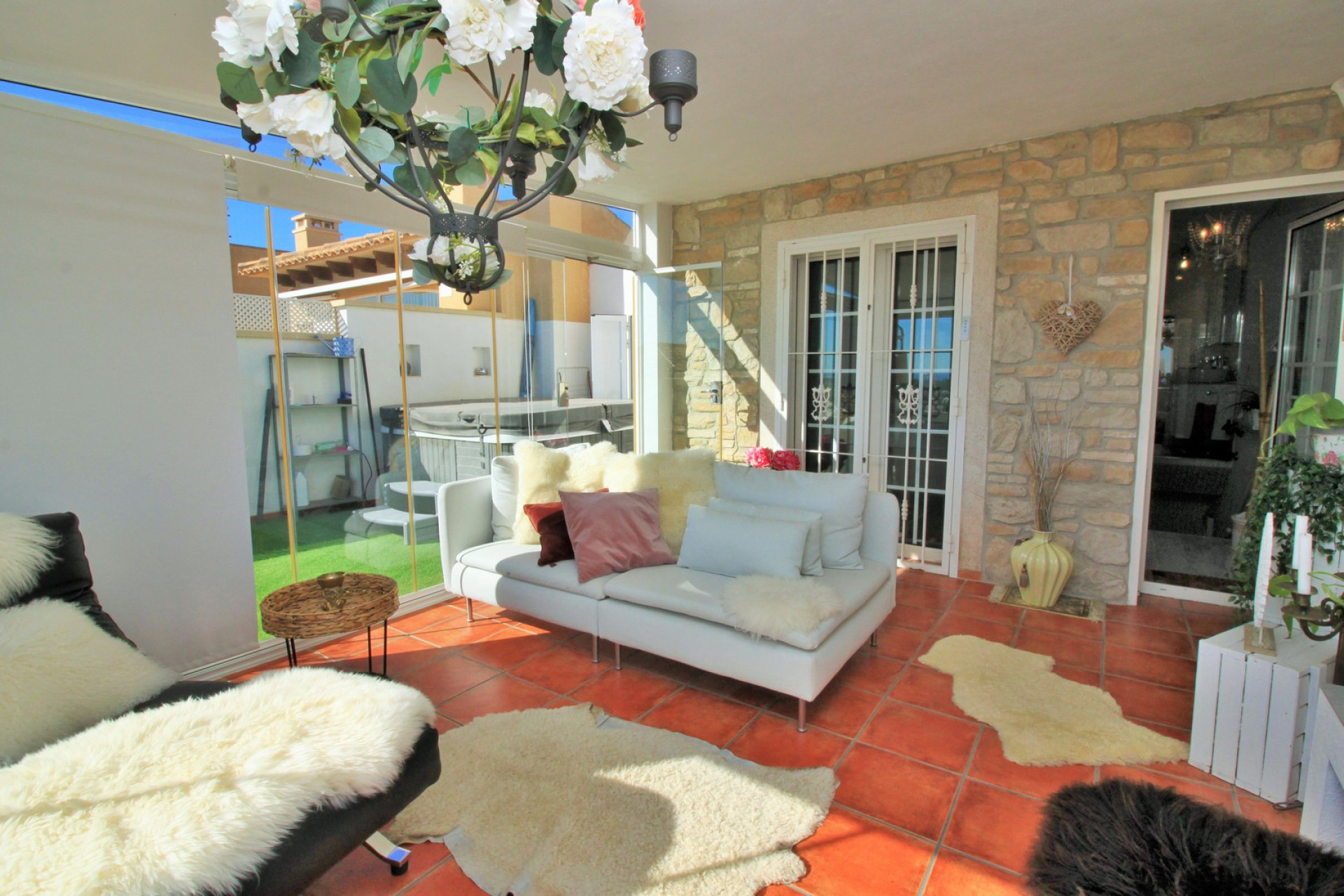 Resale - Townhouse - Villamartín