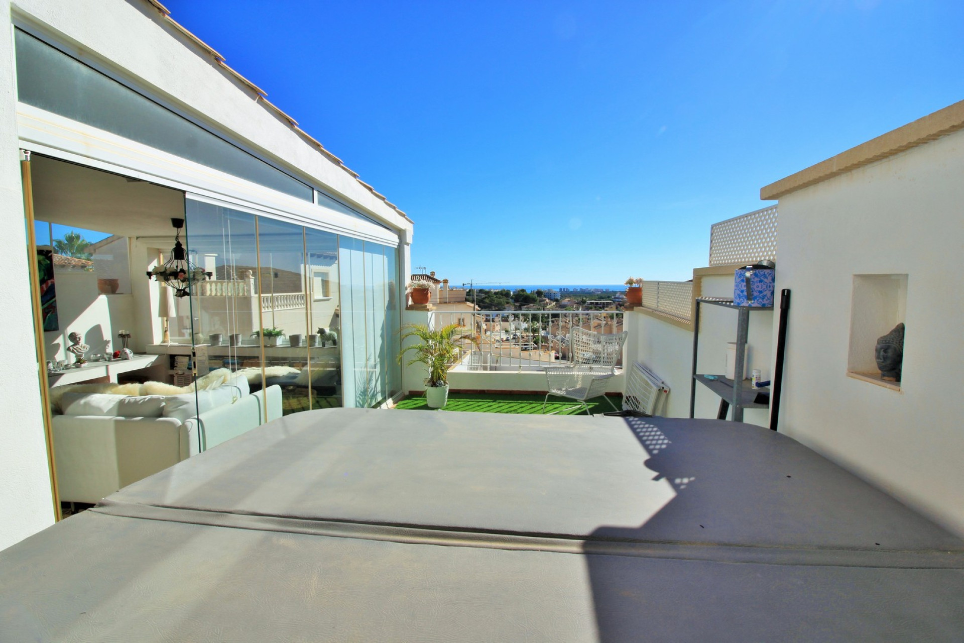 Resale - Townhouse - Villamartín