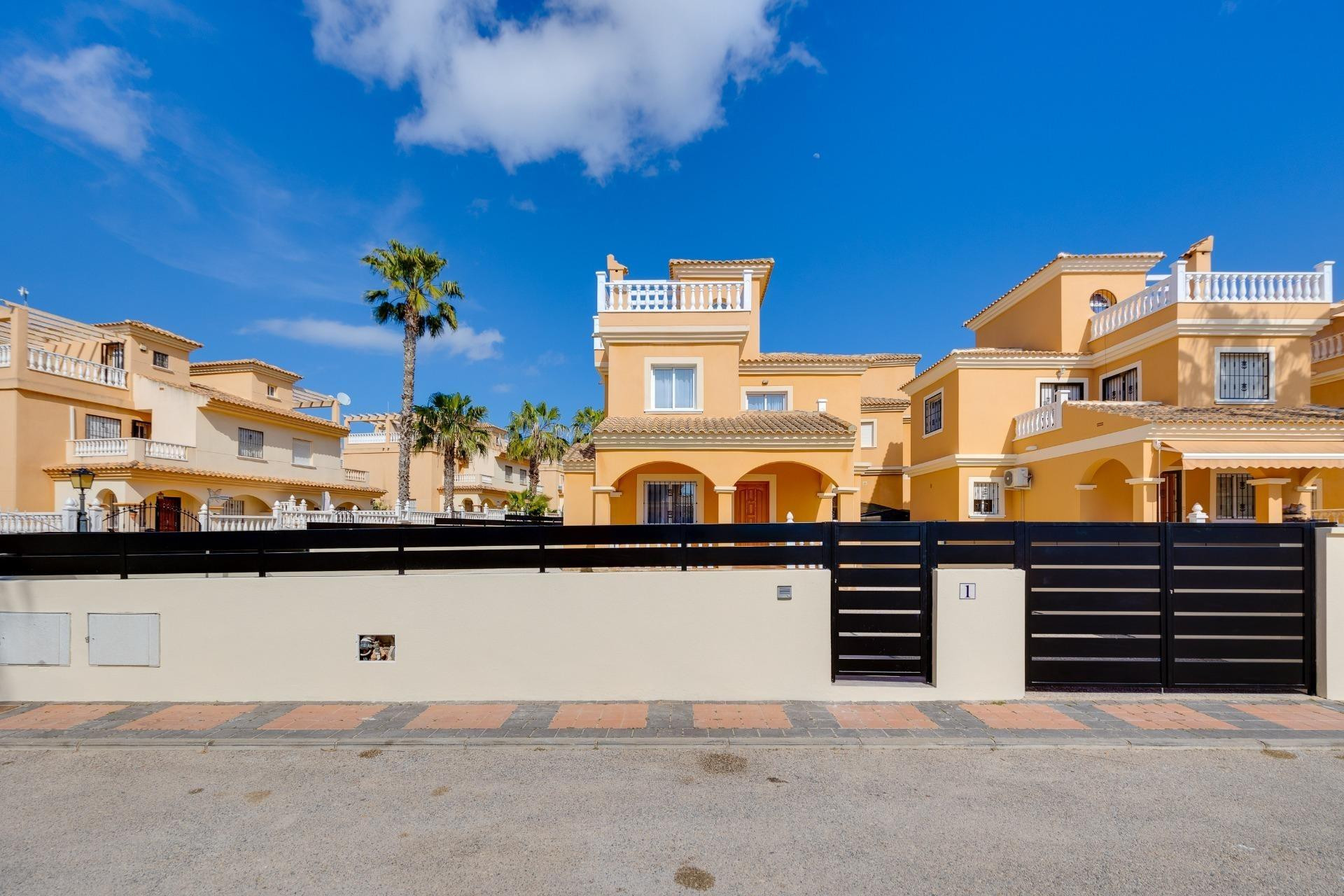 Resale - Villa - Algorfa - Costa blanca sur