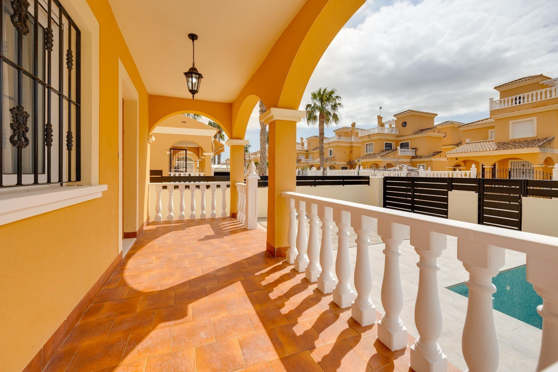 Resale - Villa - Algorfa - Costa blanca sur
