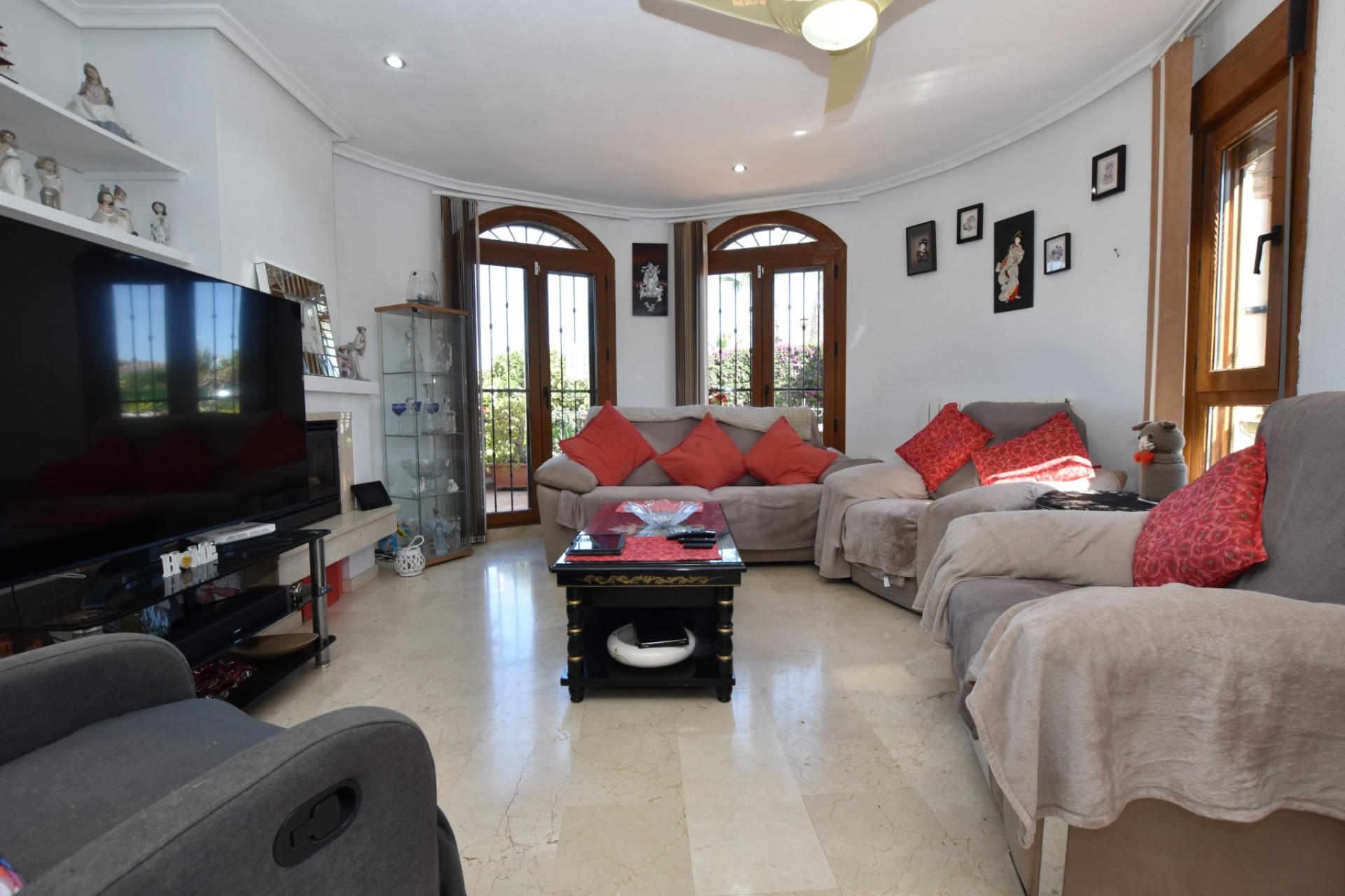 Resale - Villa - Algorfa - La Finca Golf Resort