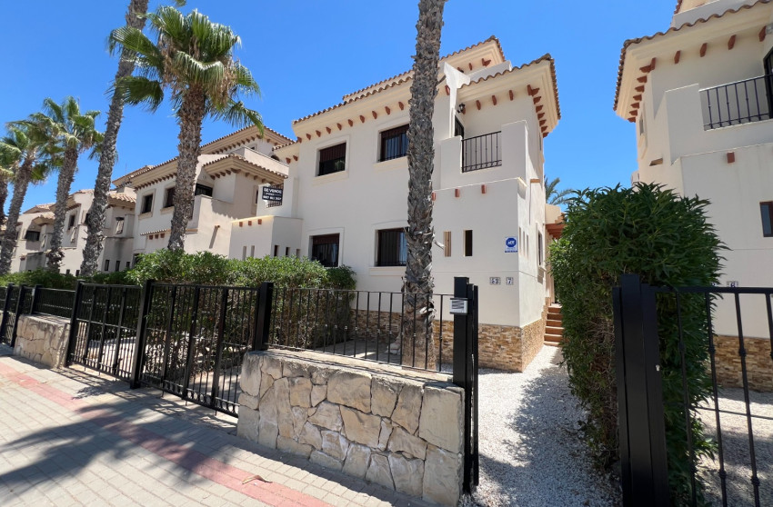 Resale - Villa - Algorfa - La Finca Golf Resort