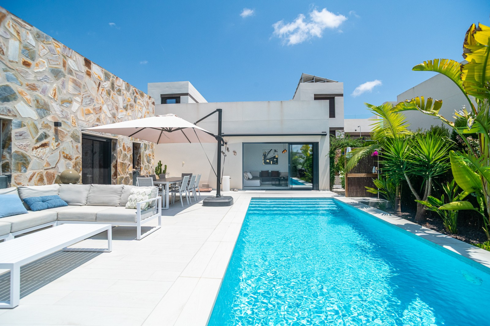 Resale - Villa - Algorfa - La Finca Golf