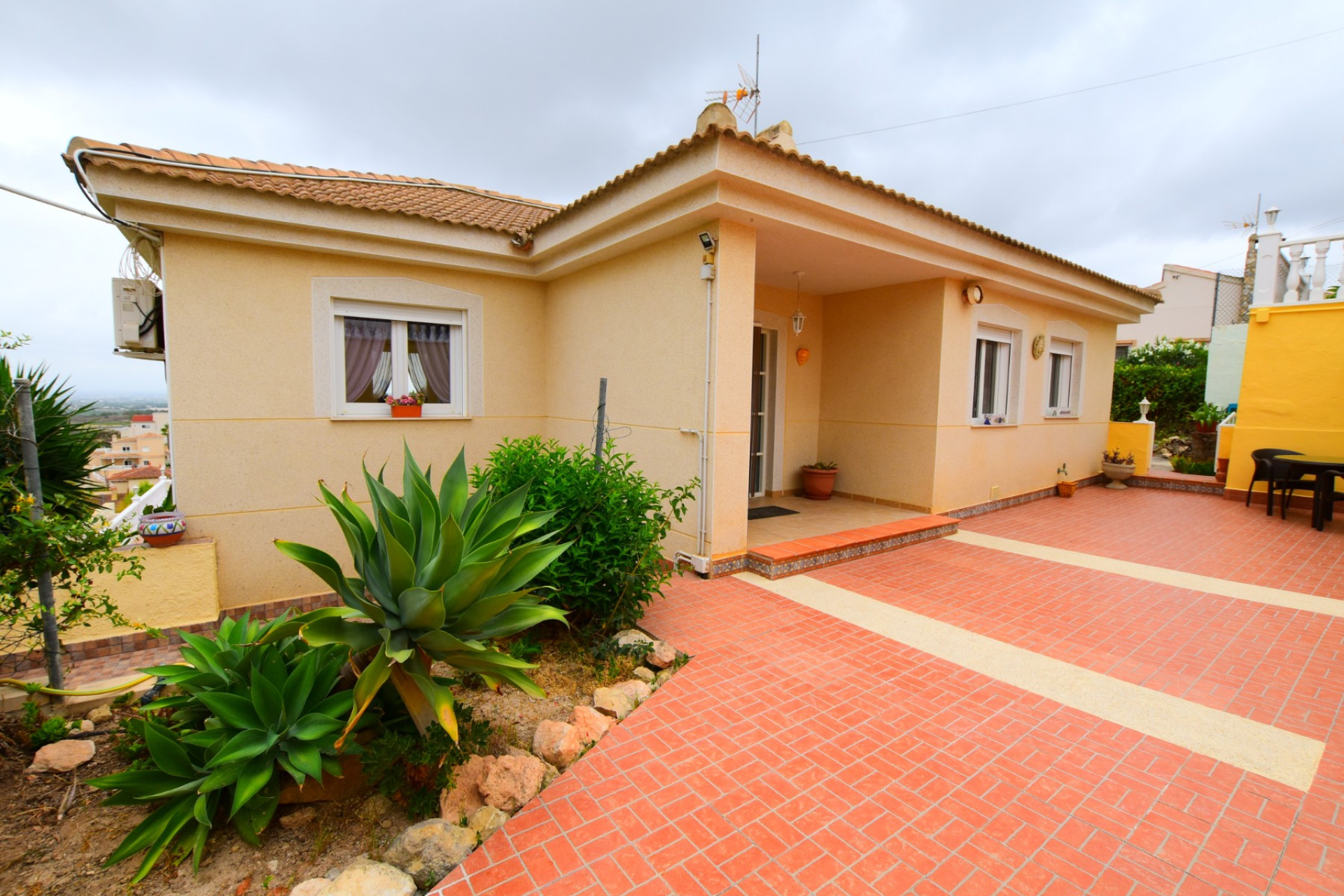 Resale - Villa - Algorfa - Montemar