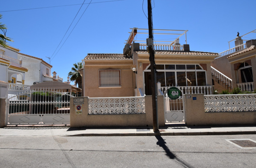Resale - Villa - Algorfa - Montemar