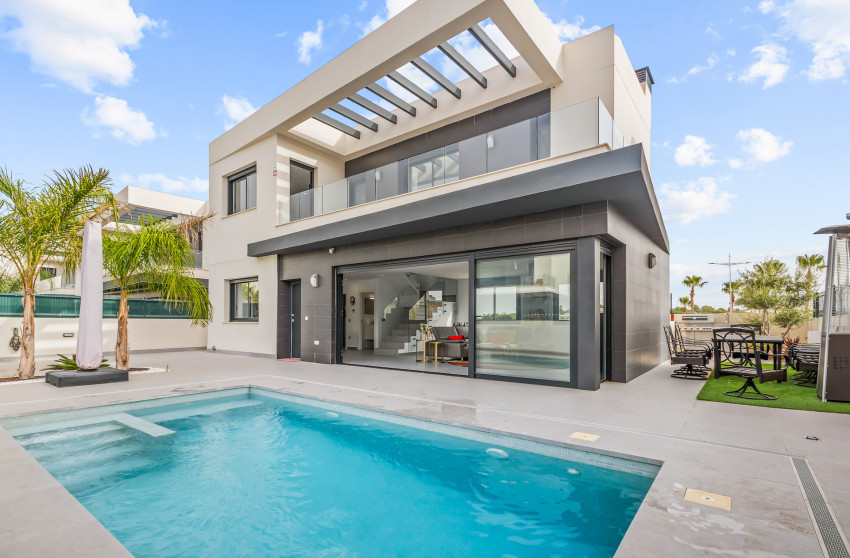 Resale - Villa - Algorfa