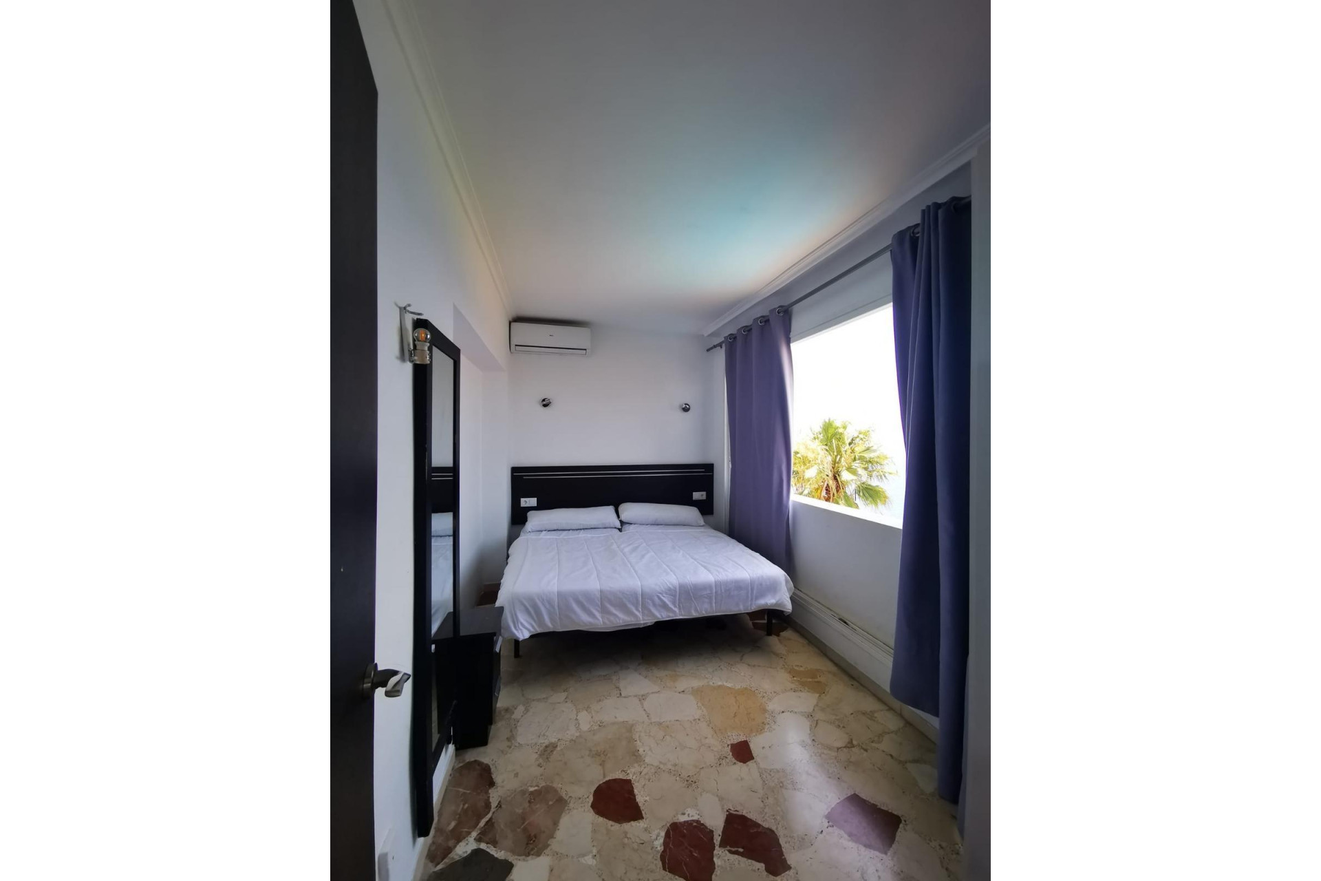 Resale - Villa - Benidorm - Playa de Levante