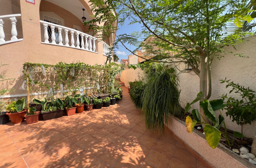 Resale - Villa - Ciudad Quesada
