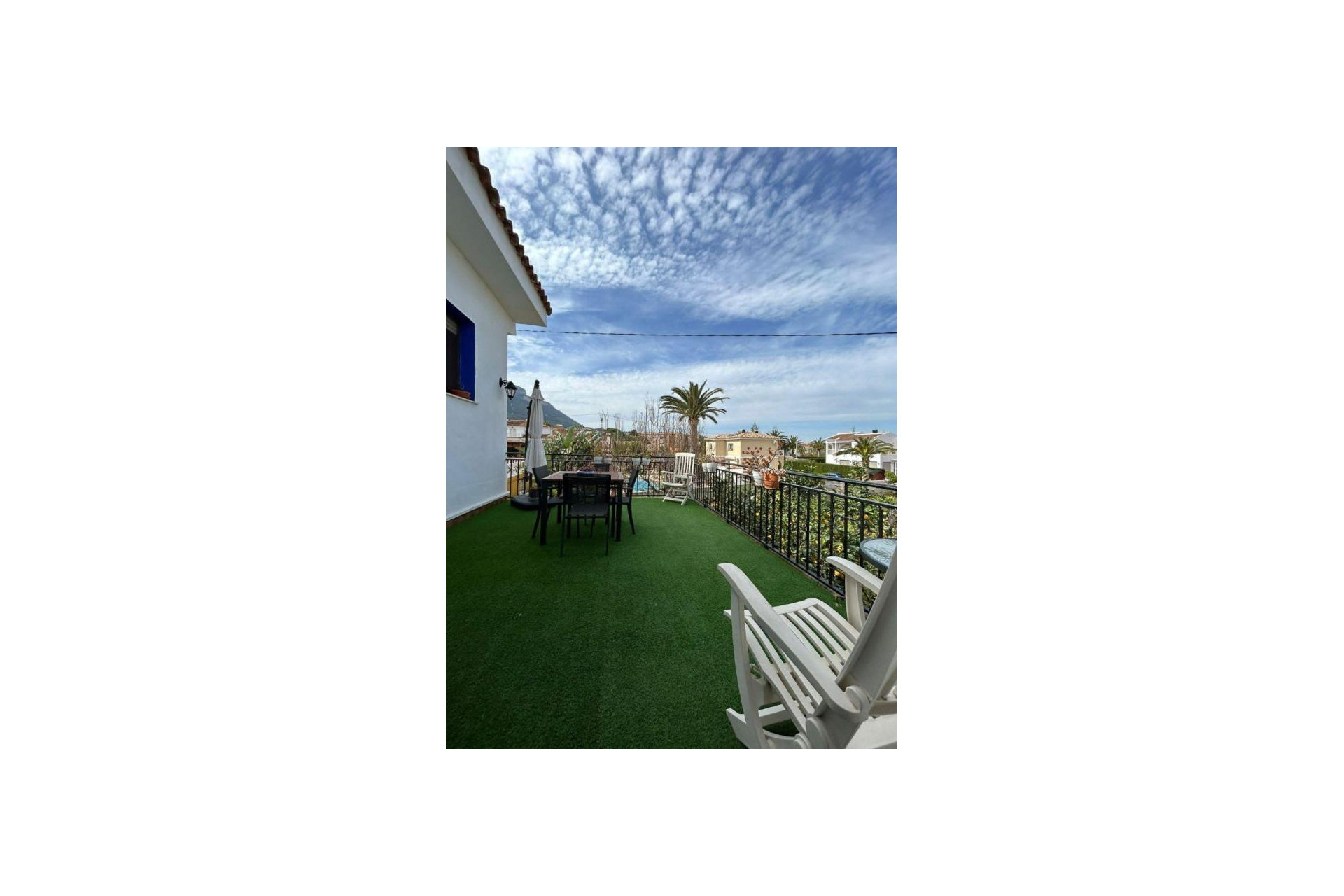 Resale - Villa - Denia - El montgo