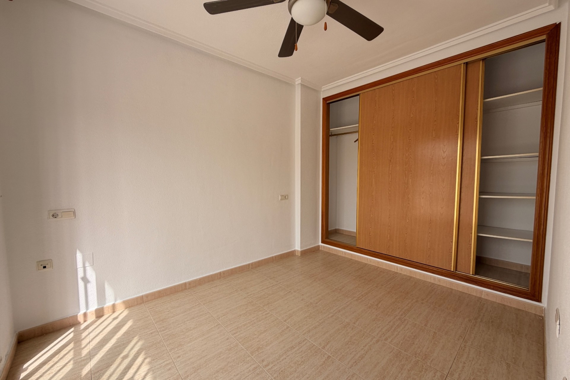 Resale - Villa Detached - Benijófar - Benimar