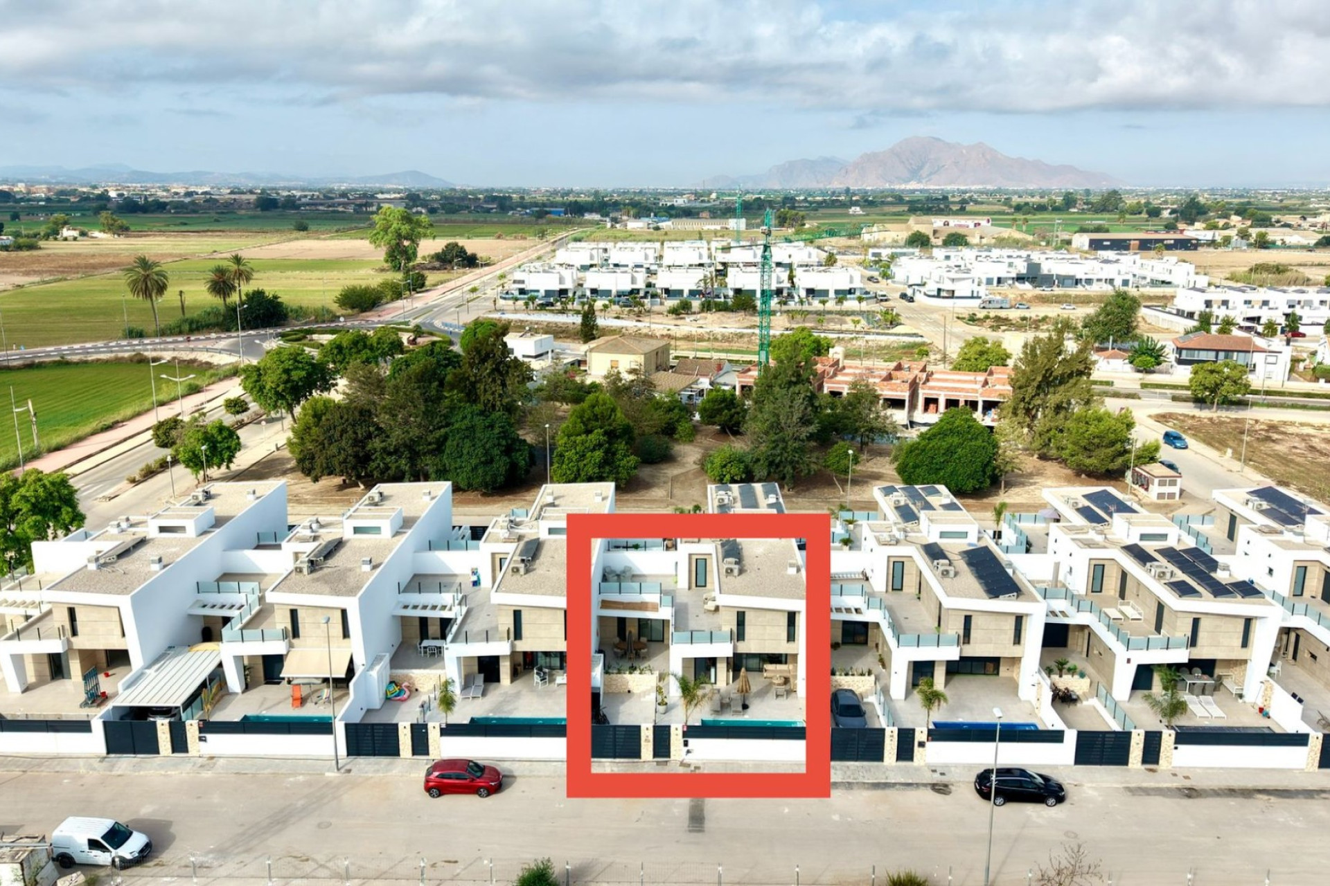 Resale - Villa * - Dolores