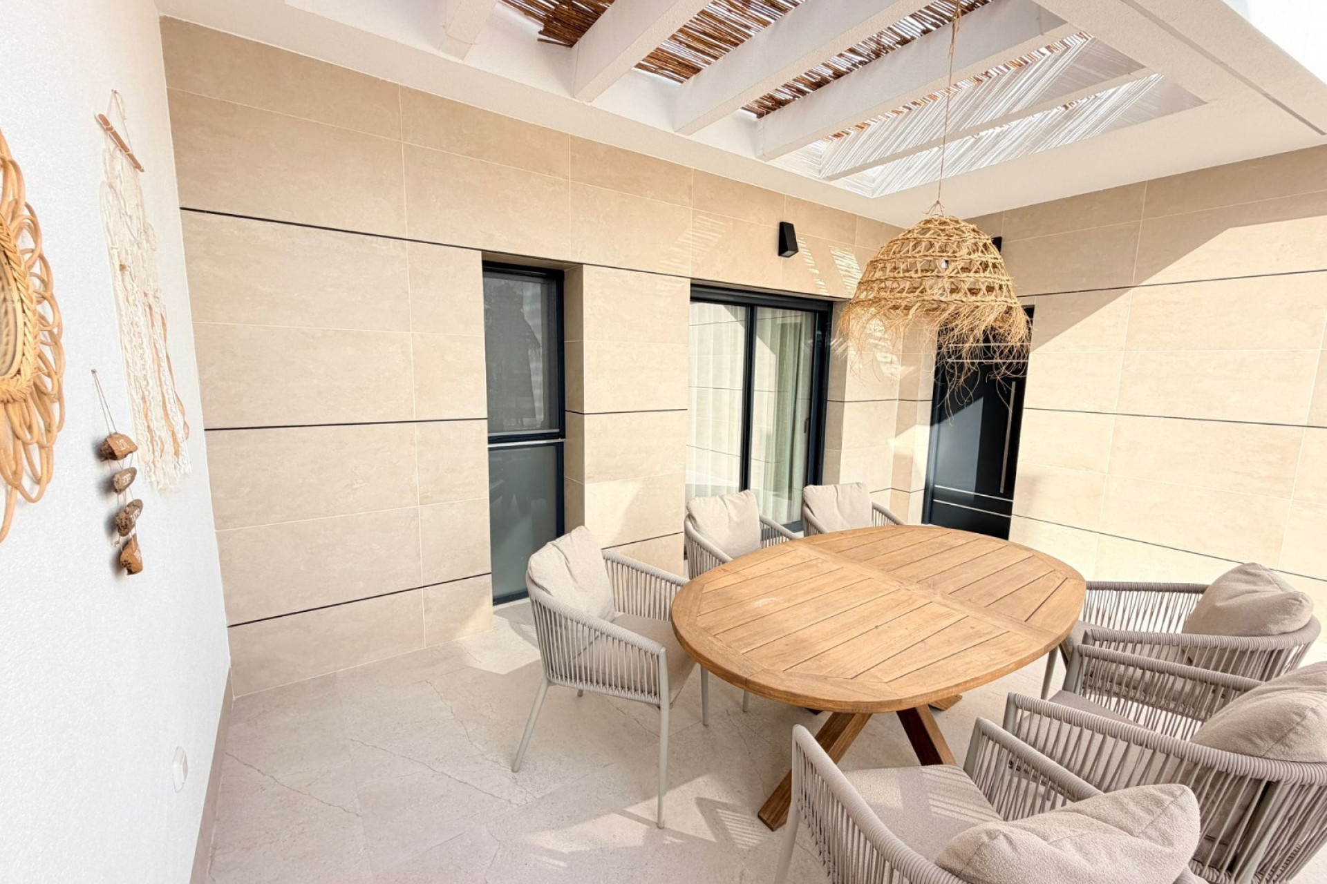 Resale - Villa * - Dolores