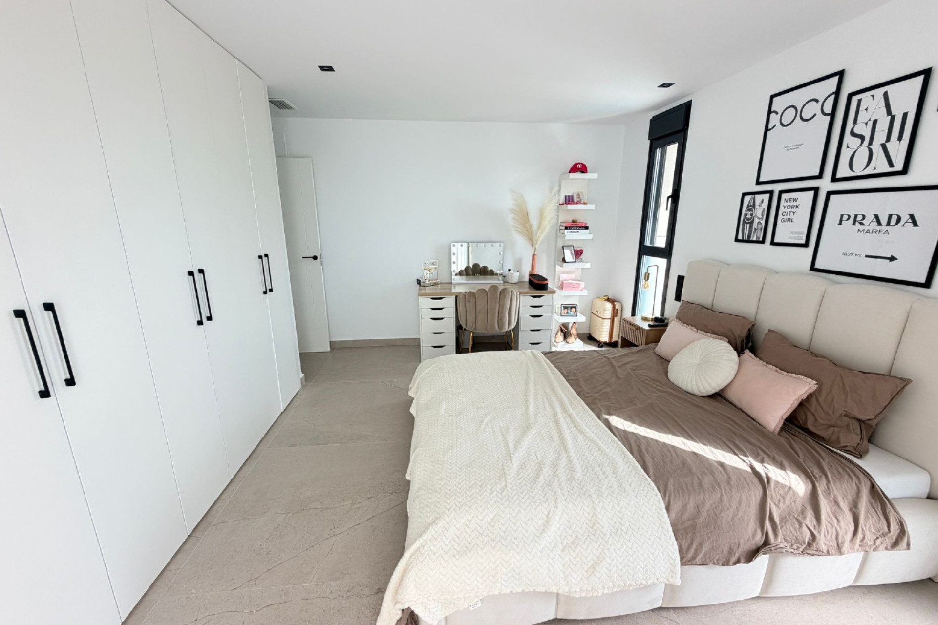 Resale - Villa * - Dolores
