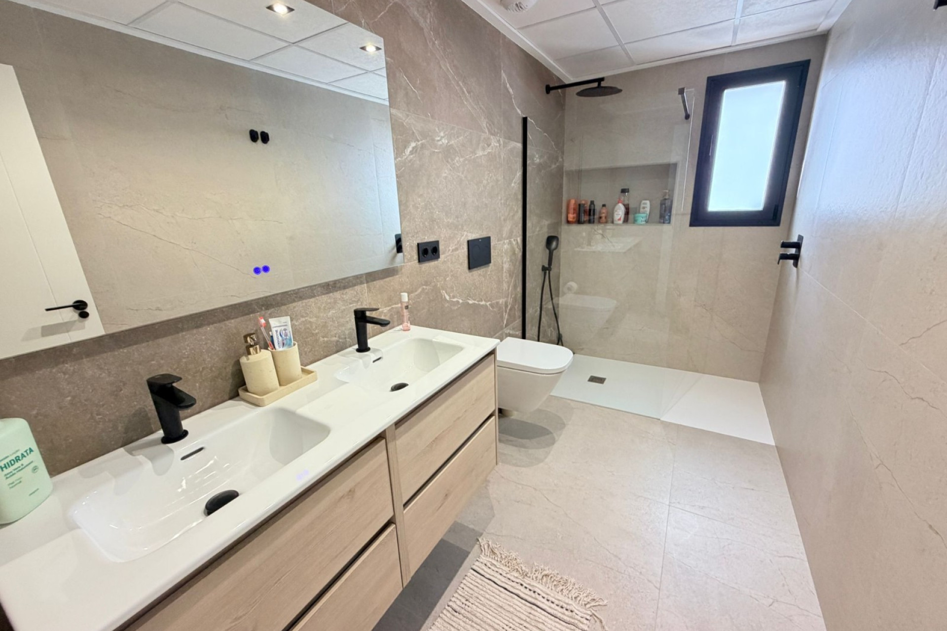 Resale - Villa * - Dolores