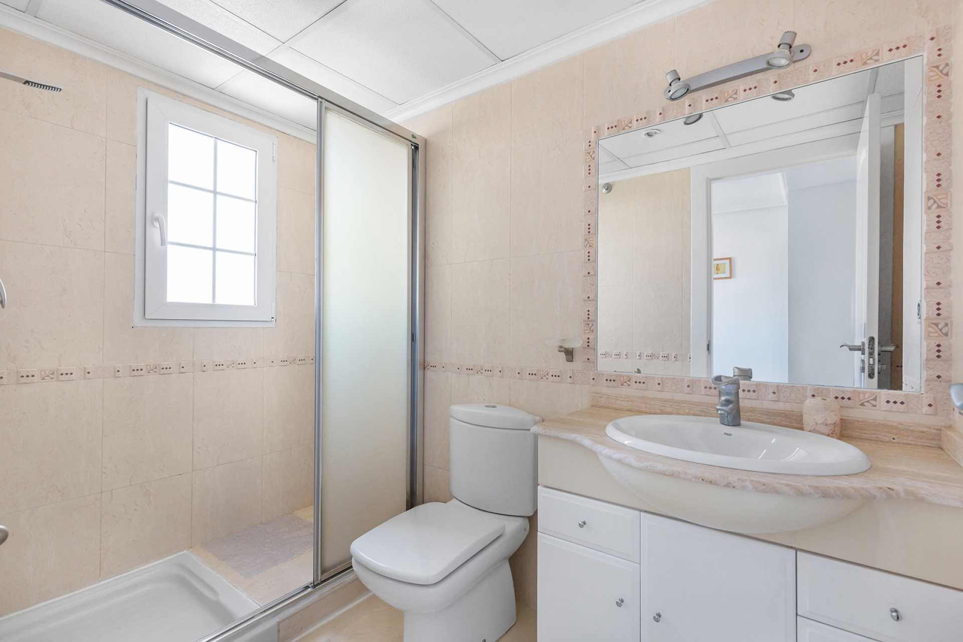 Resale - Villa - Guardamar del Segura - El Raso