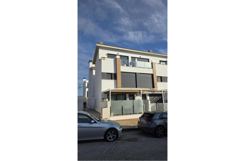 Resale - Villa - Guardamar del Segura - Los secanos