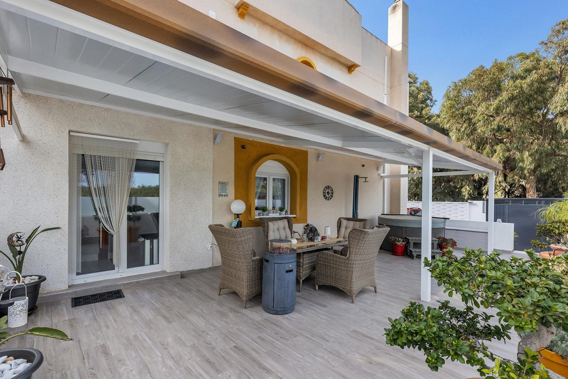 Resale - Villa - Guardamar del Segura - Urbanizaciones