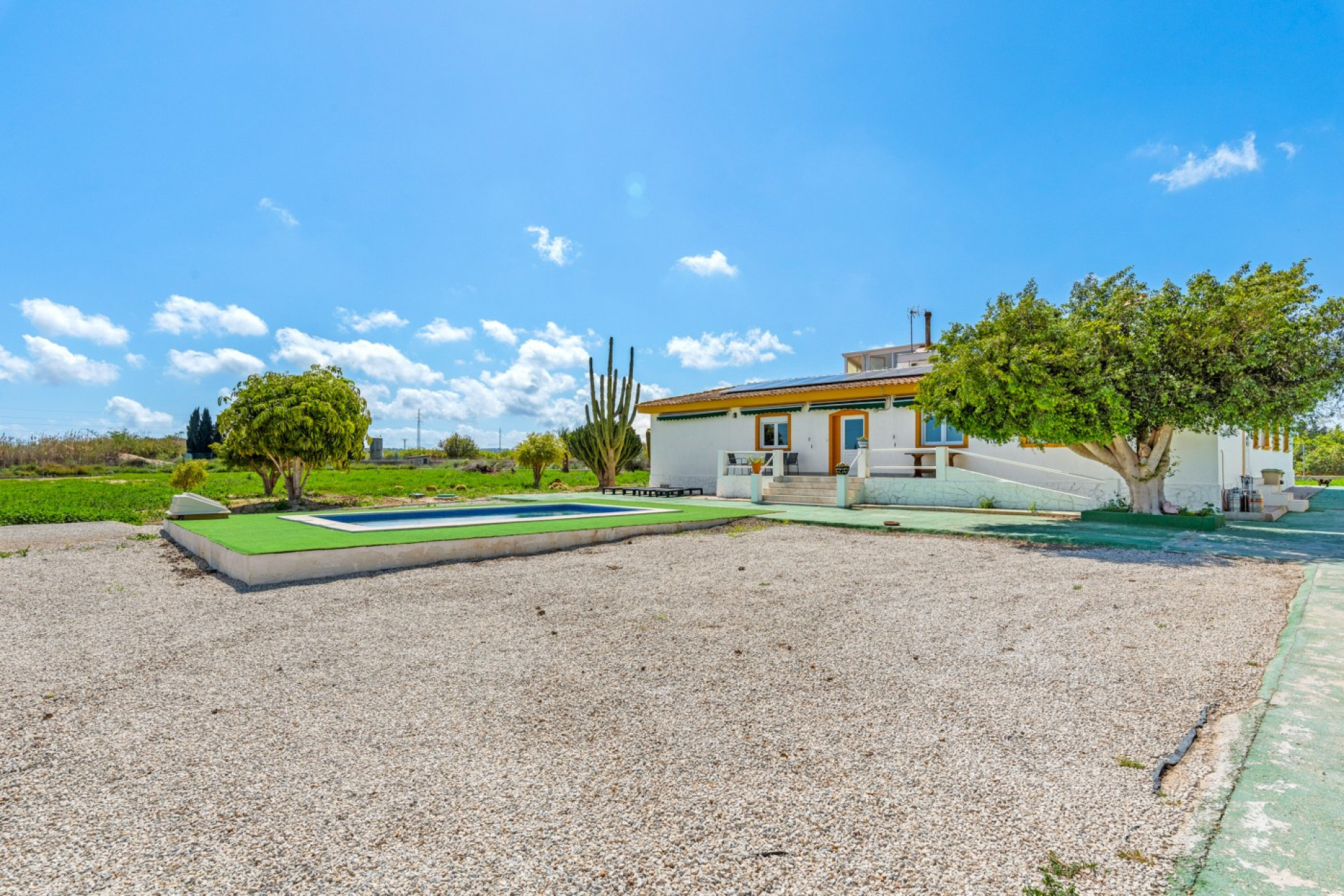 Resale - Villa - Los Montesinos