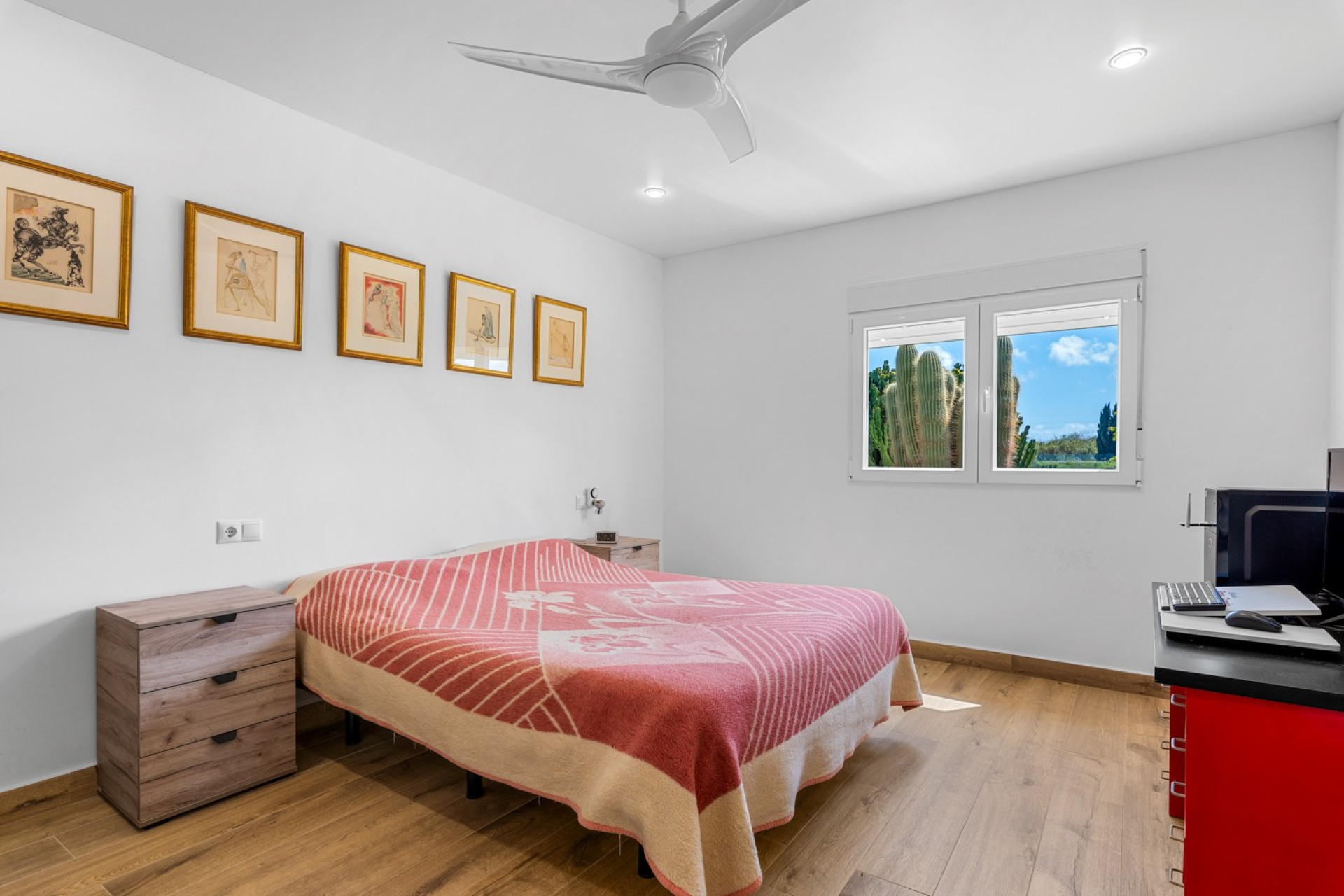 Resale - Villa - Los Montesinos