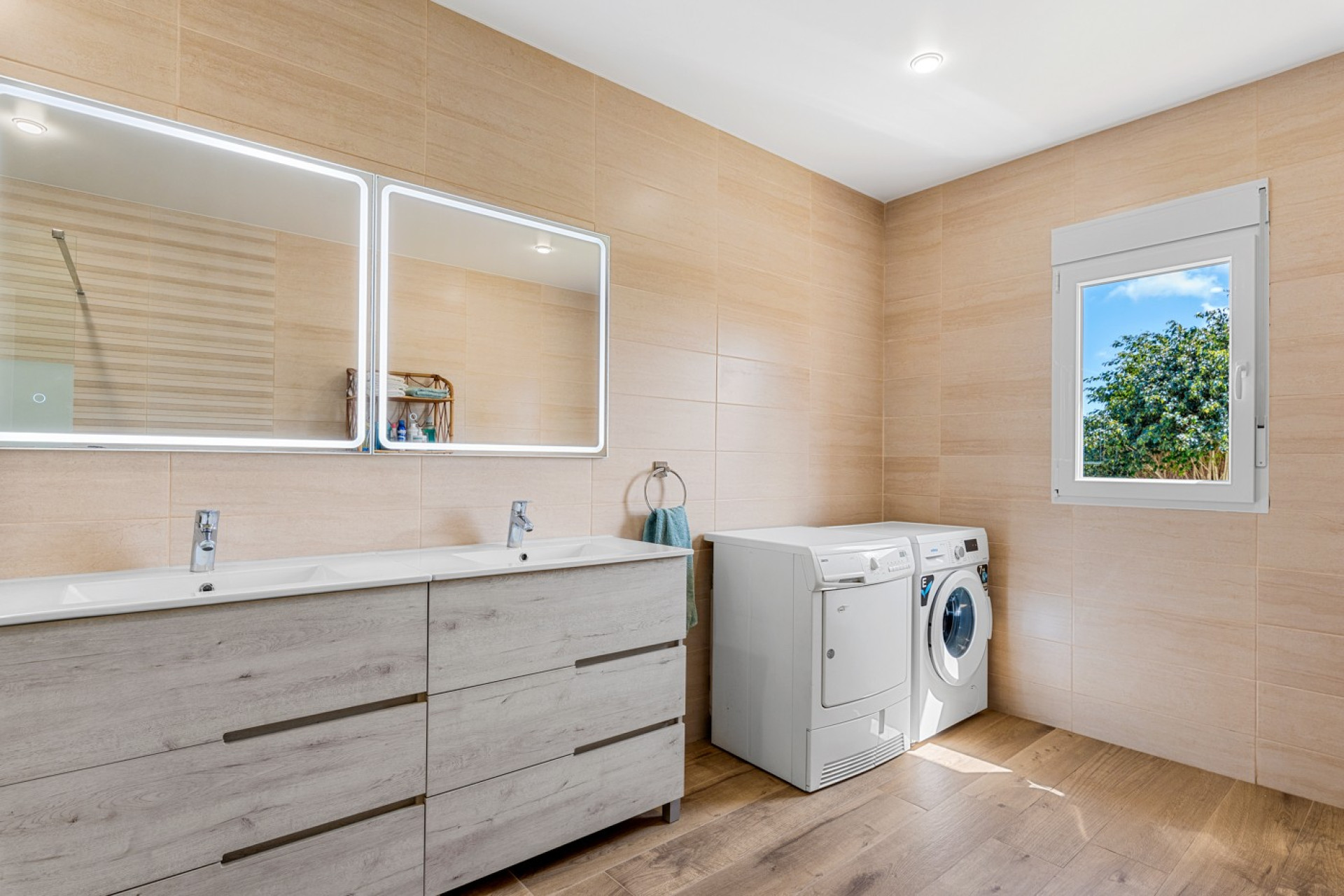 Resale - Villa - Los Montesinos