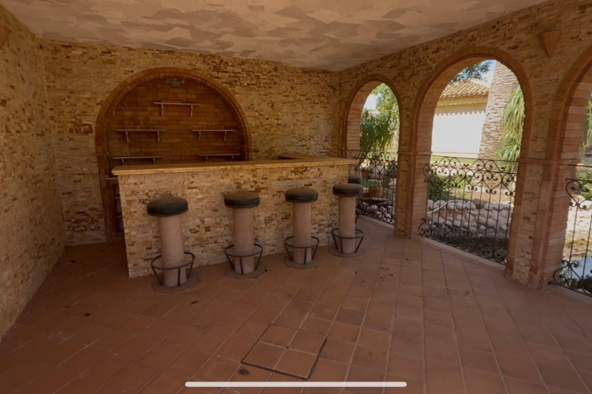 Resale - Villa - Los Nietos - Nietos  Los