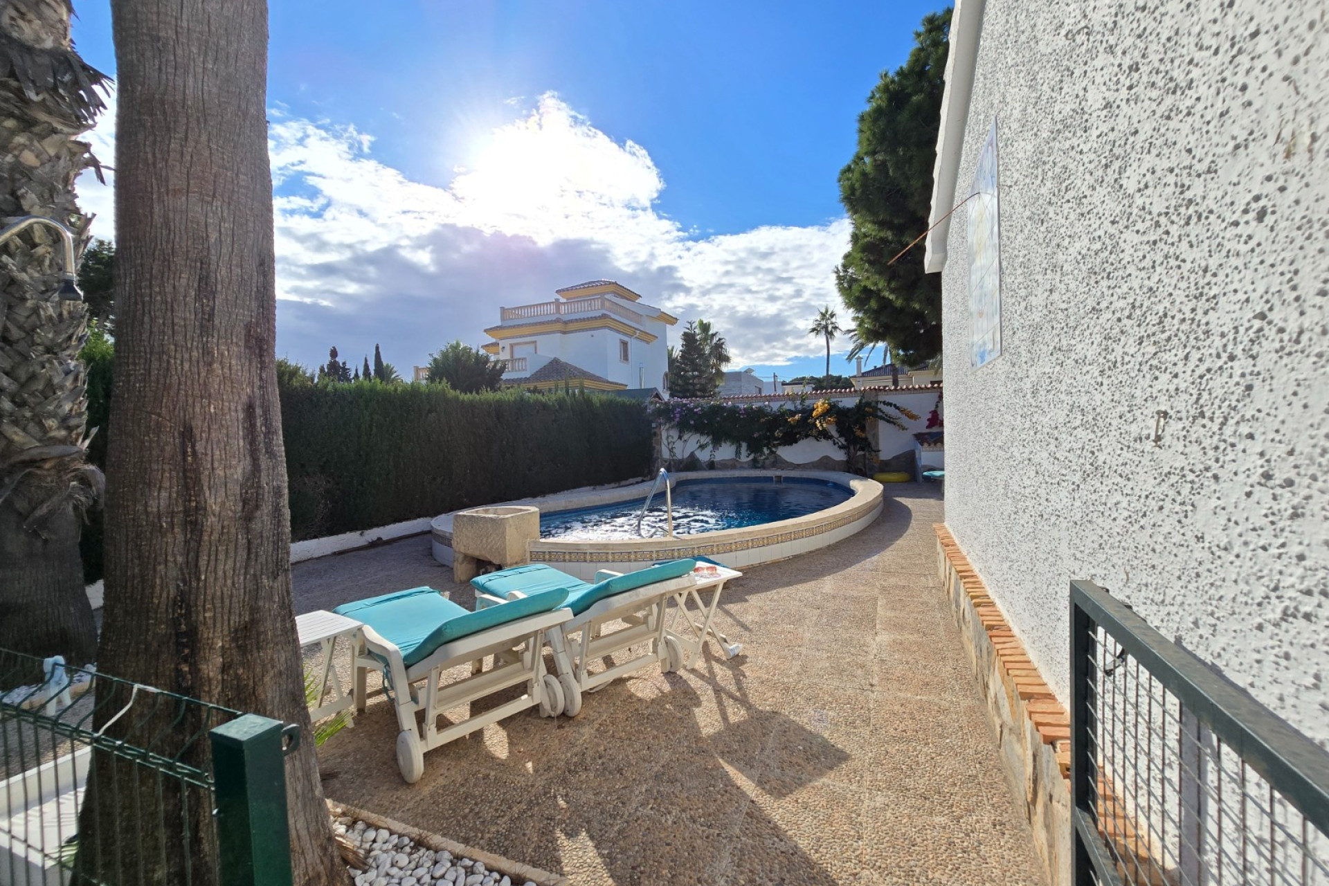 Resale - Villa * - Orihuela Costa - Cabo Roig *