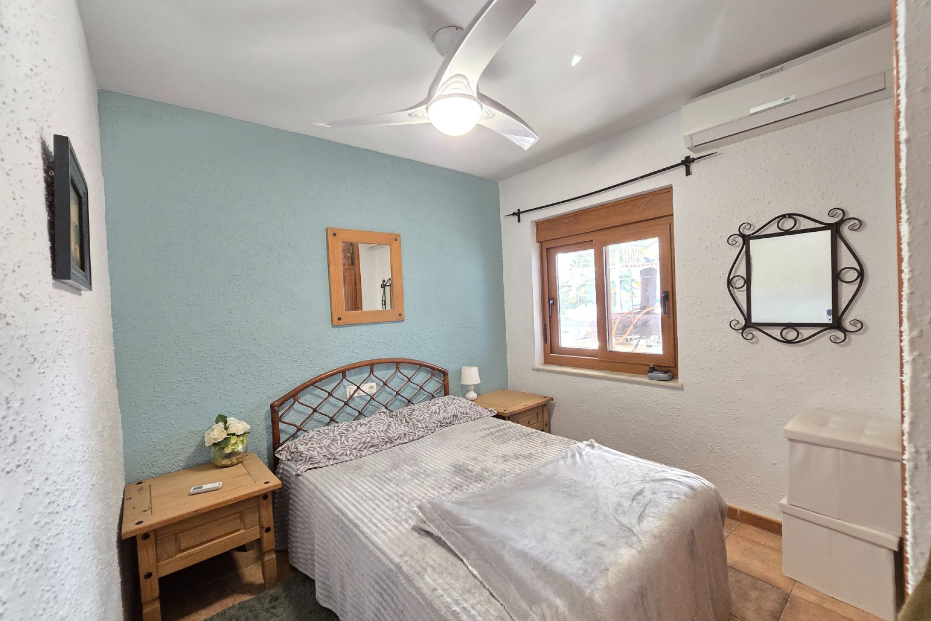 Resale - Villa * - Orihuela Costa - Cabo Roig *