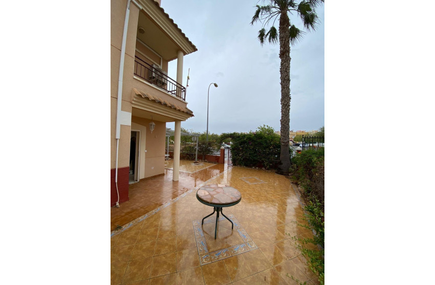 Resale - Villa - Orihuela Costa - La Florida